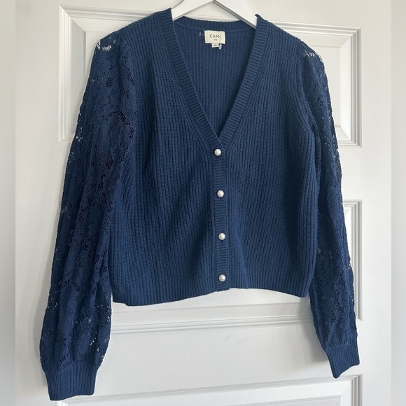 NWOT Cami NYC - Beth Cardigan in Navy - Picture 6 of 13